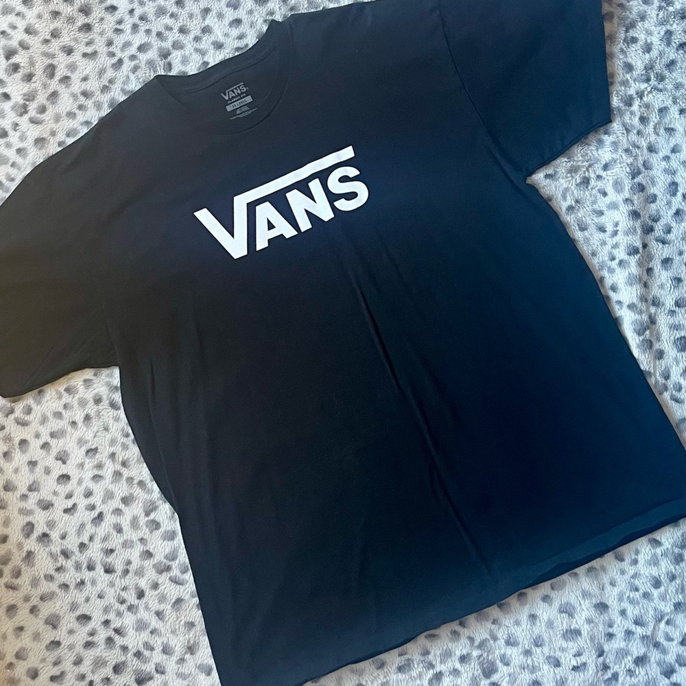VANS Men’s T Shirt Black Size XXL